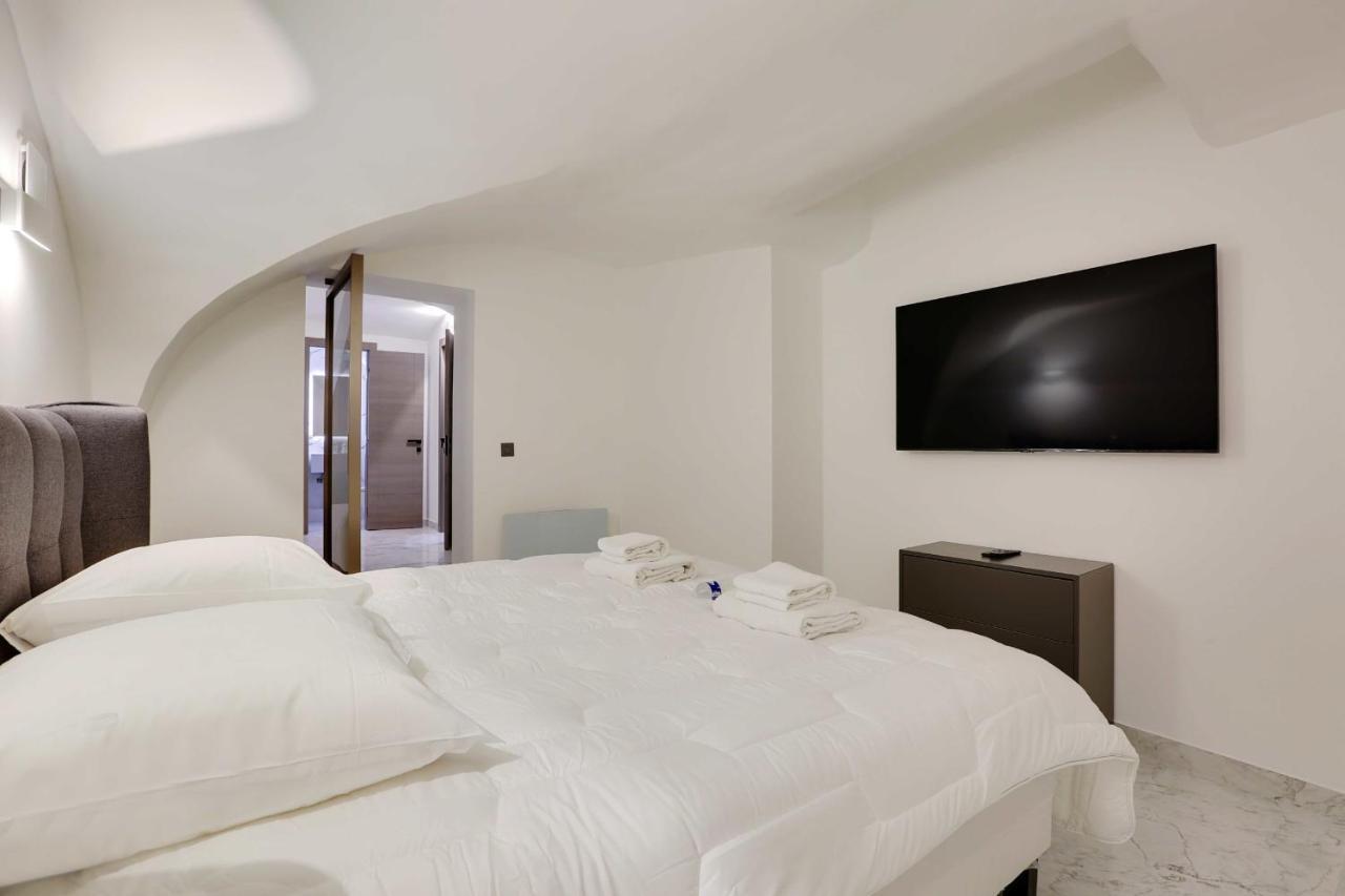 パリBeautiful 1Br6P - Montorgueil Rdcアパートメント エクステリア 写真